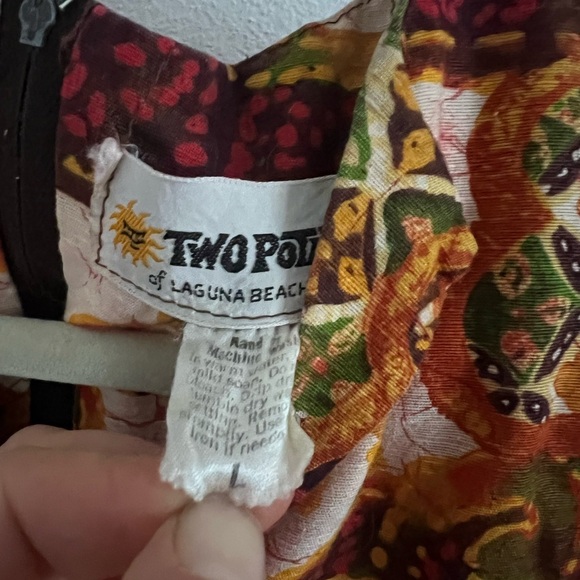 Vintage 1970s Hawaiian Two Potato California Floral Tunic, size large - Picture 4 of 6